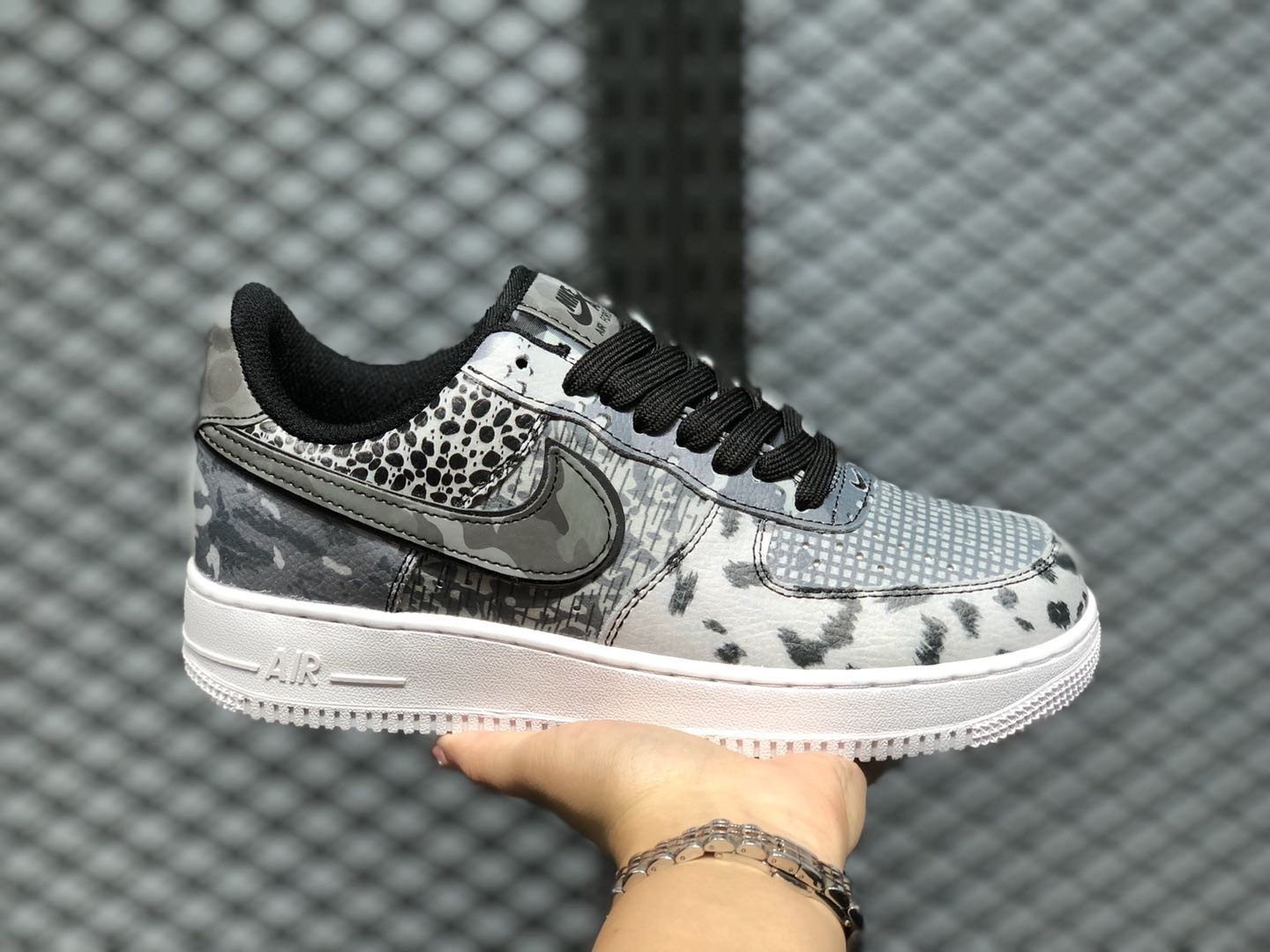 Nike Air Force 1 Low