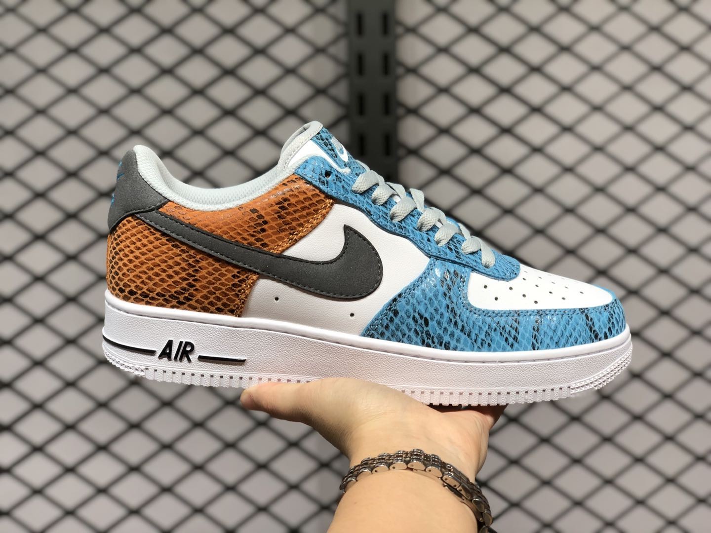 Nike Air Force 1 Low