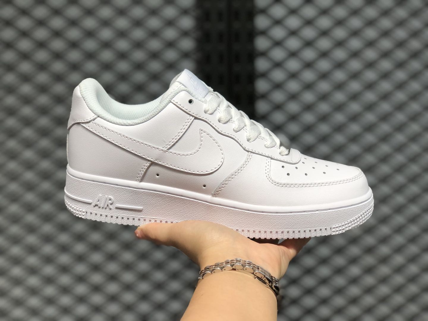 Nike Air Force 1 Low