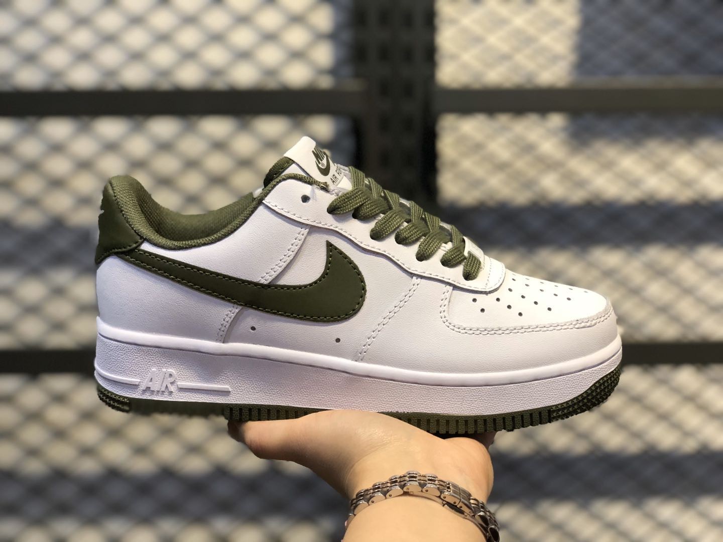 Nike Air Force 1 Low