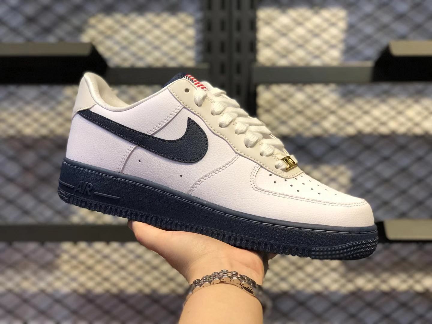 Nike Air Force 1 Low