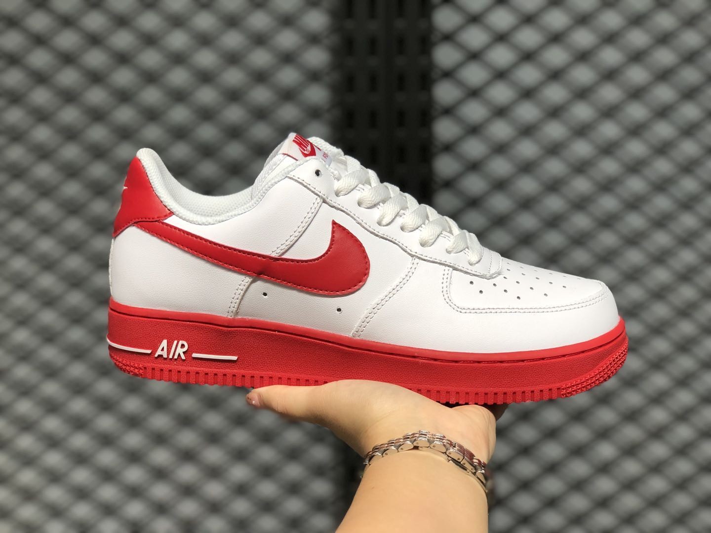 Nike Air Force 1 Low