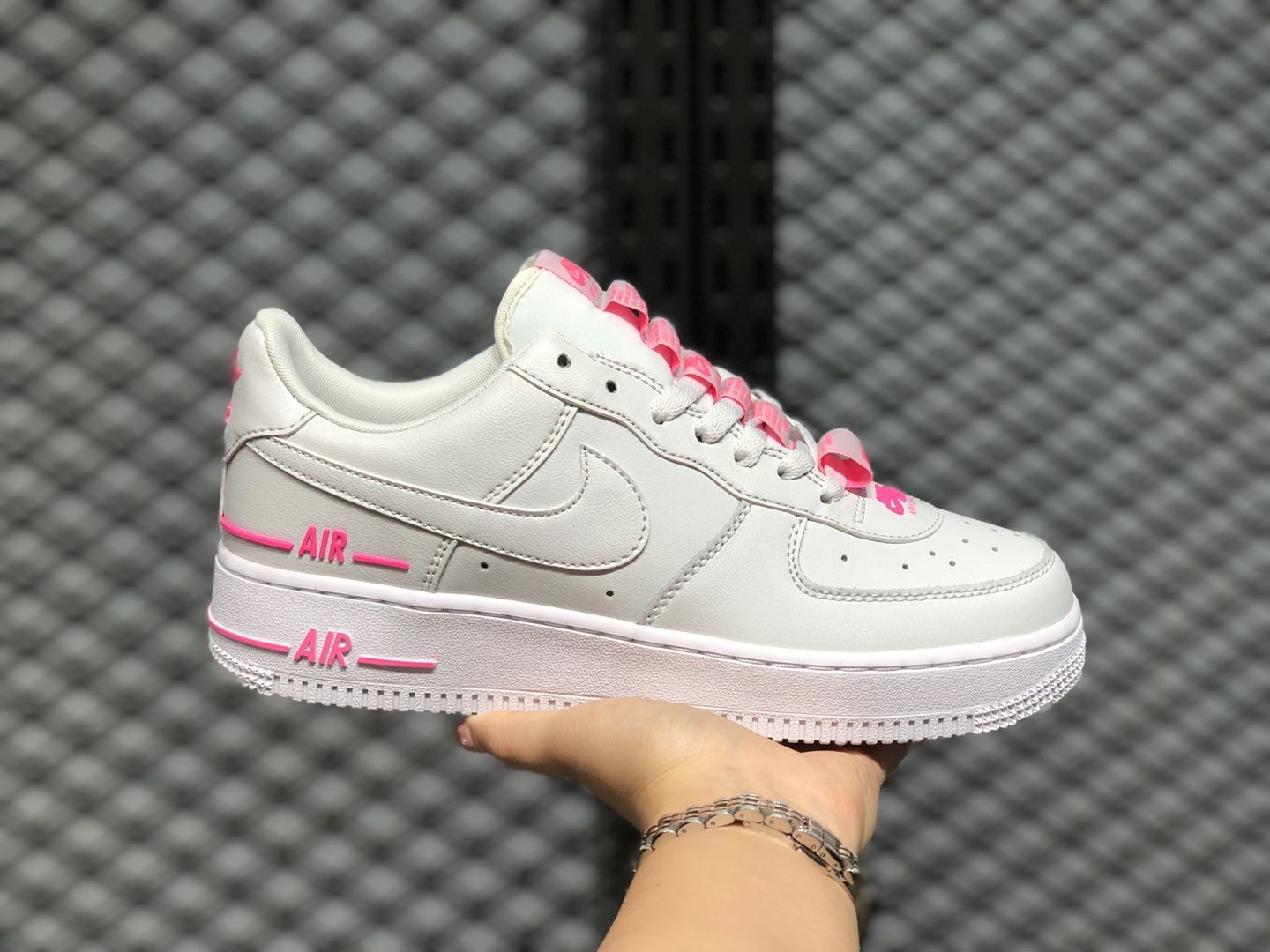 Nike Air Force 1 Low