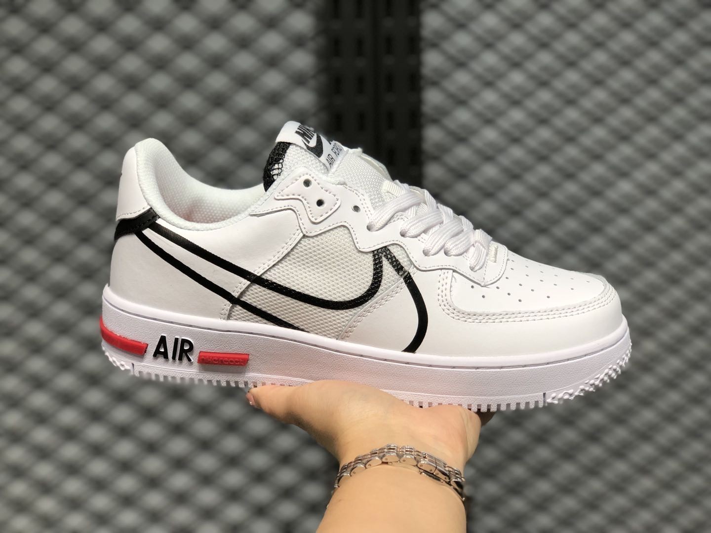 Nike Air Force 1 Low