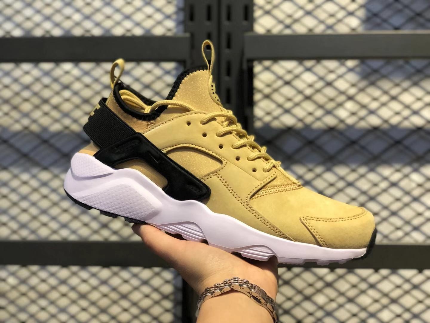 Nike Air Huarache