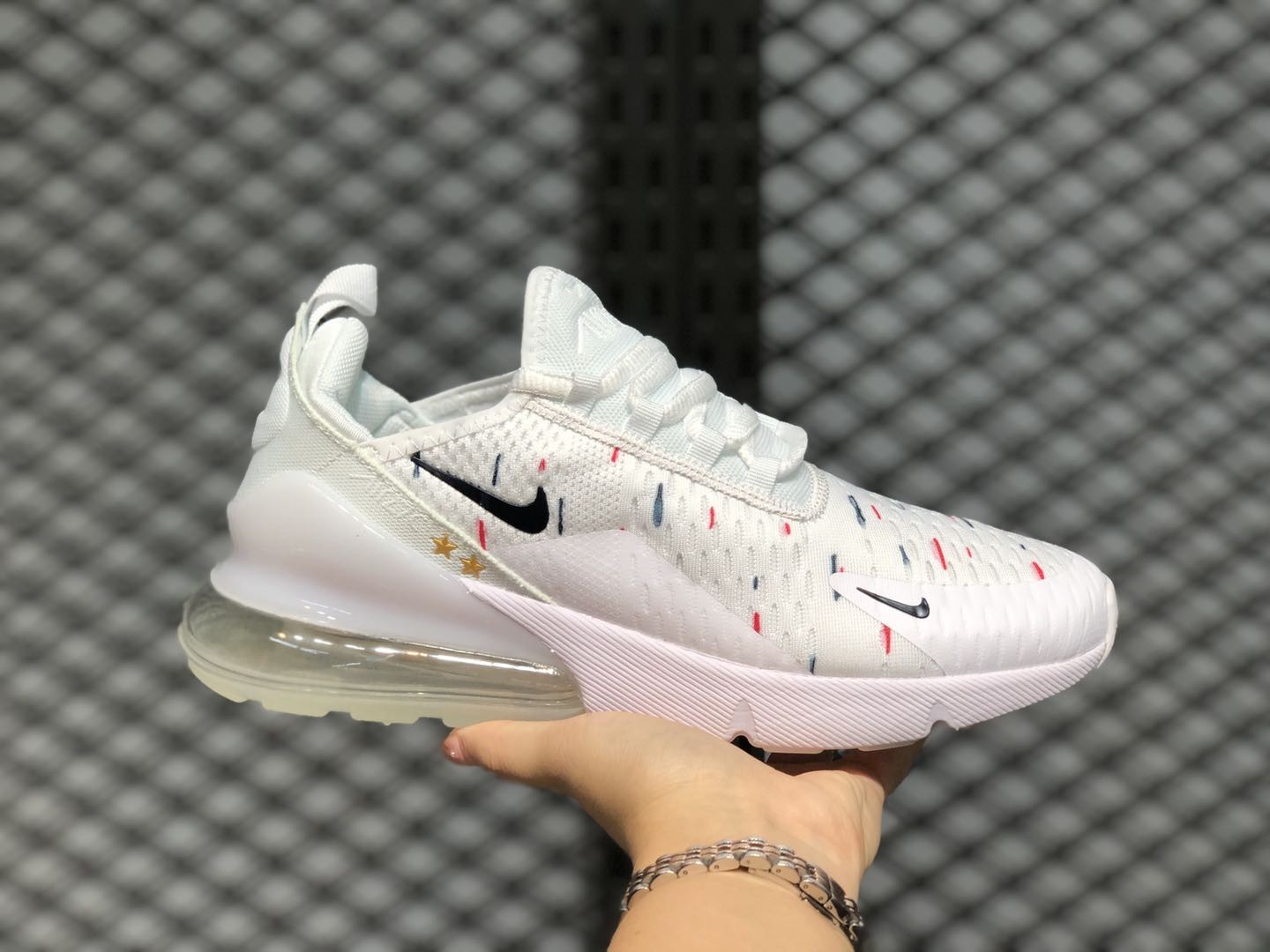 Nike Air Max 270