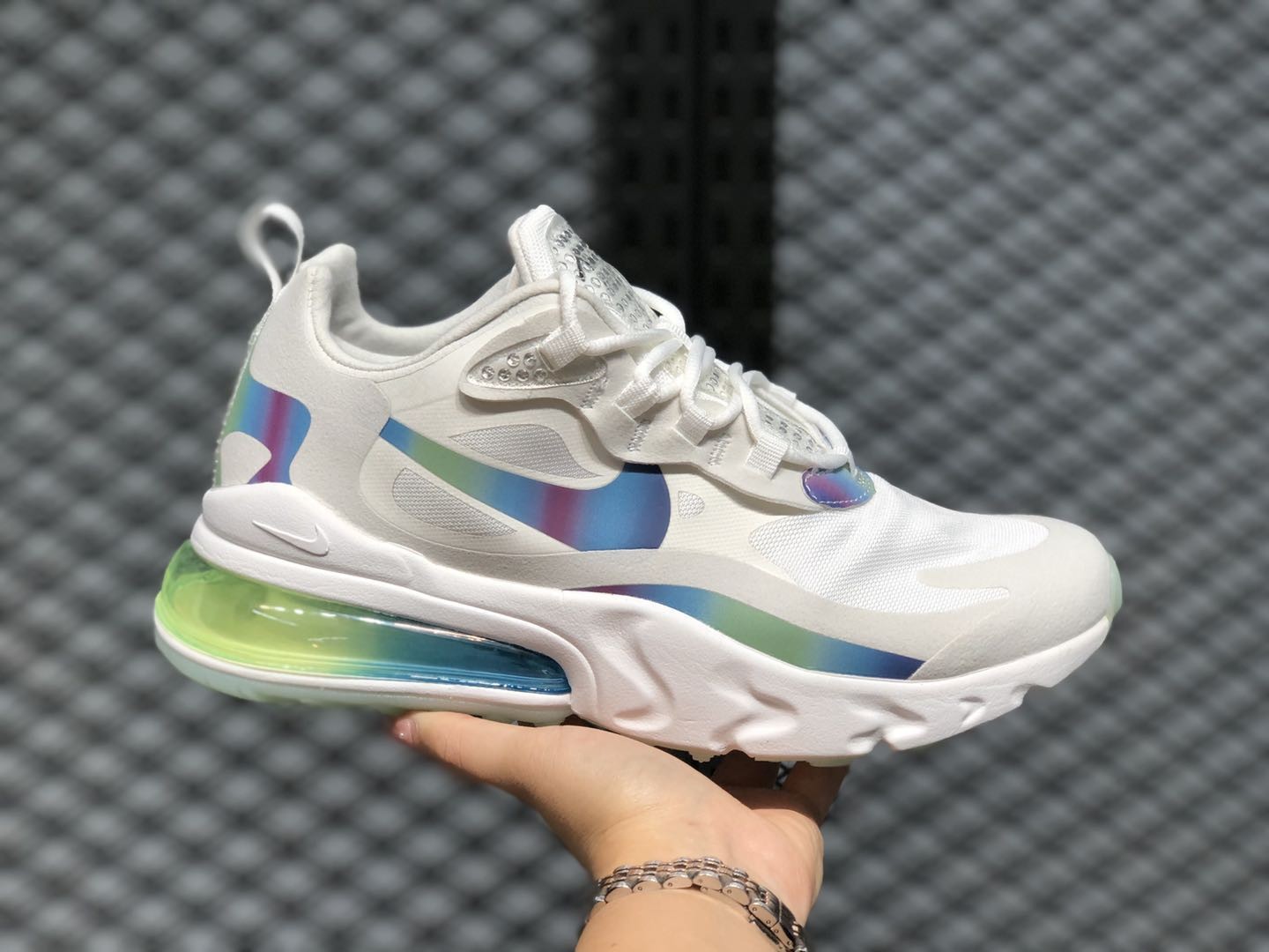 Nike Air Max 270 React