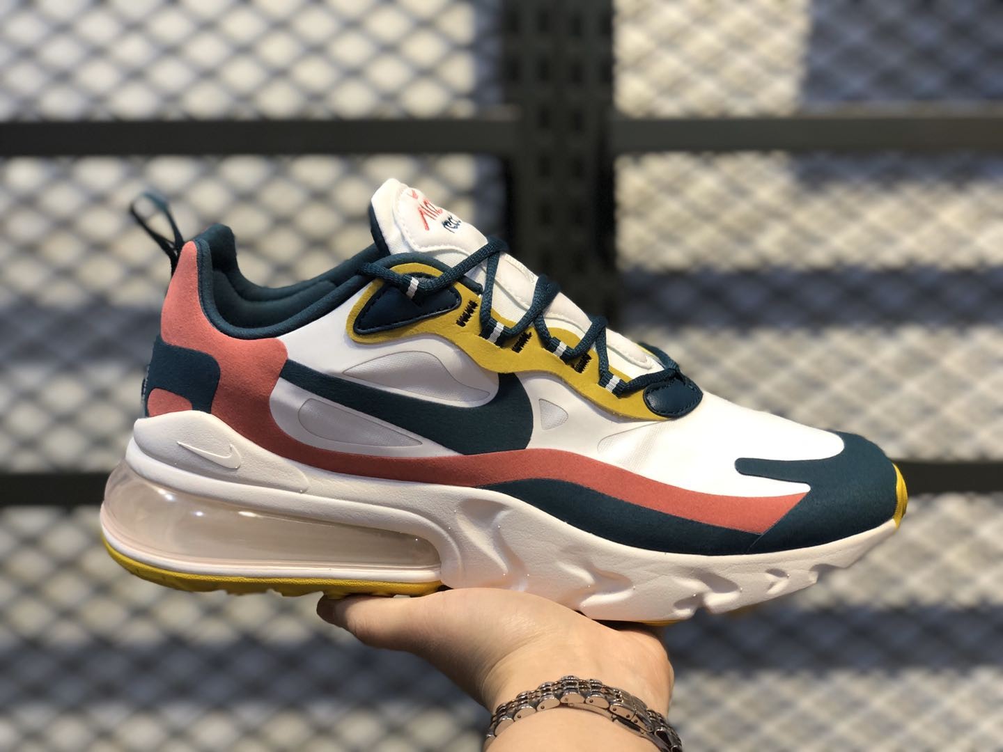 Nike Air Max 270 React