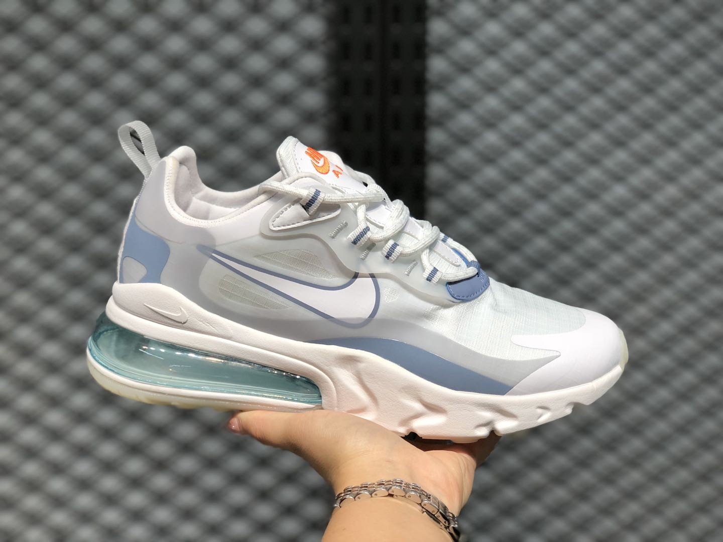 Nike Air Max 270 React