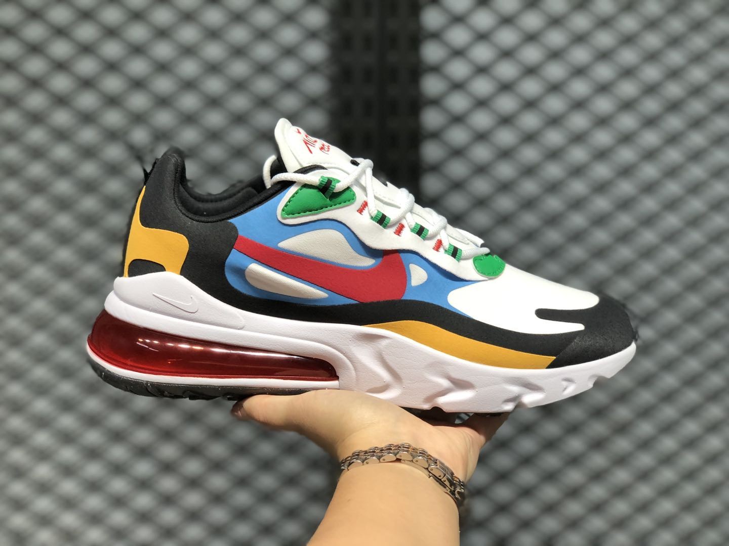 Nike Air Max 270 React