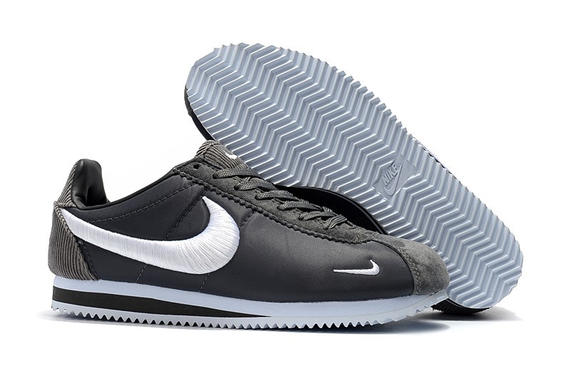 Nike Cortez