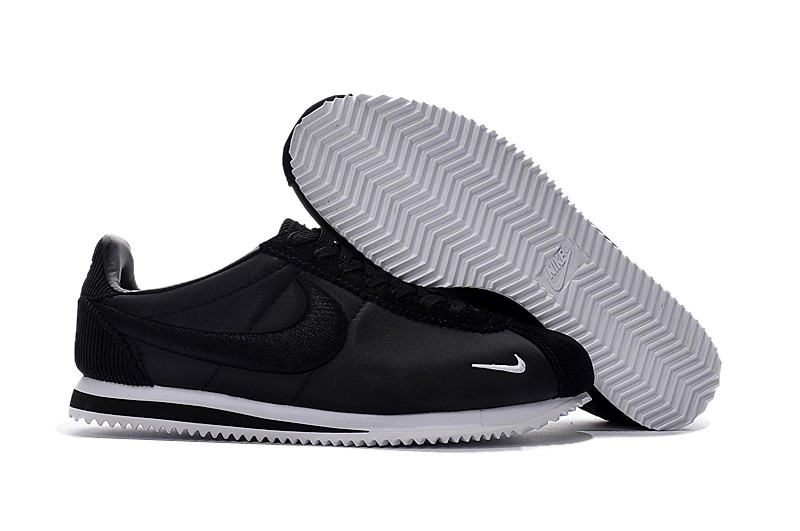 Nike Cortez