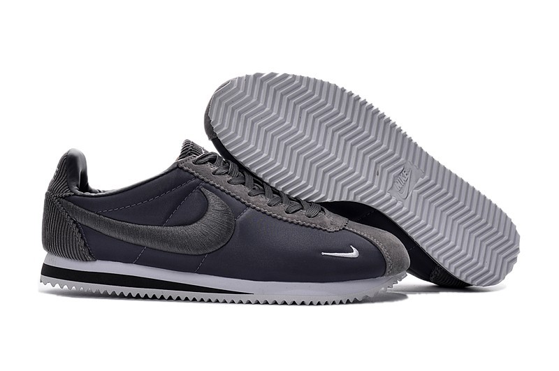 Nike Cortez