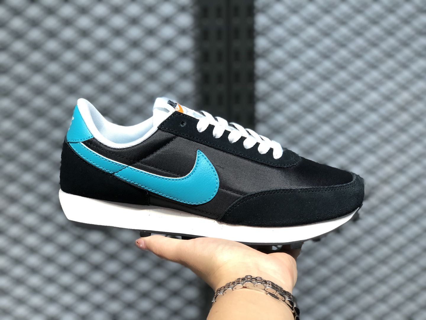 Nike Daybreak