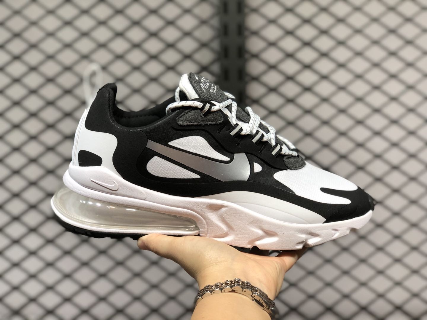 Nike Air Max 270 React