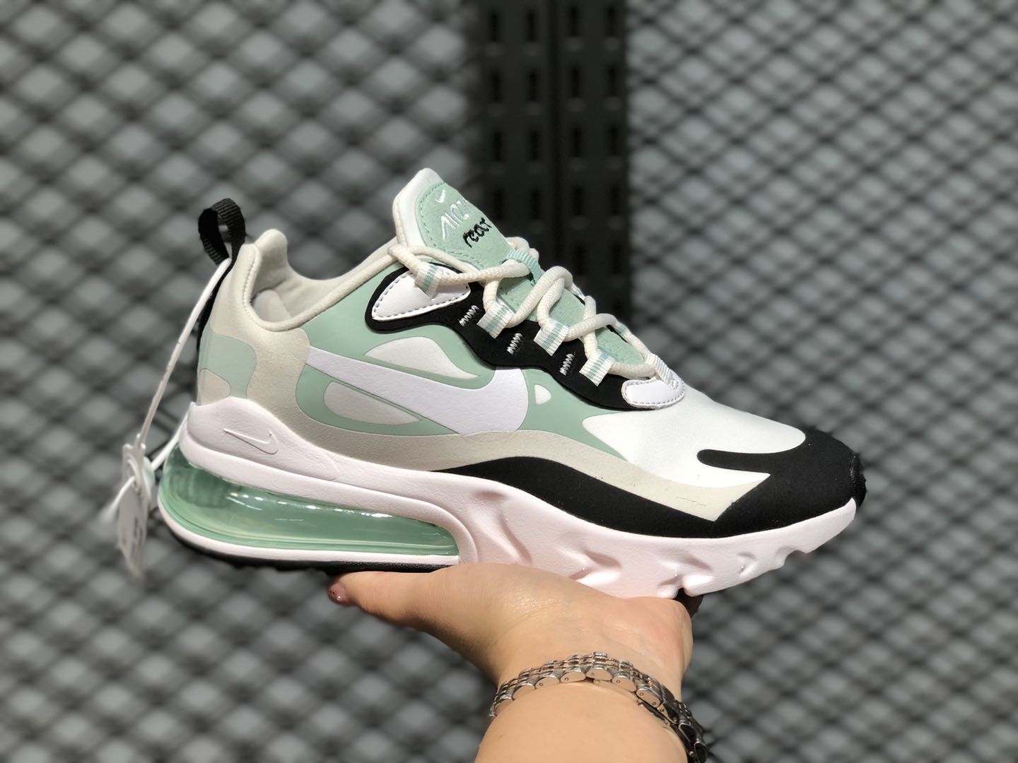 Nike Air Max 270 React