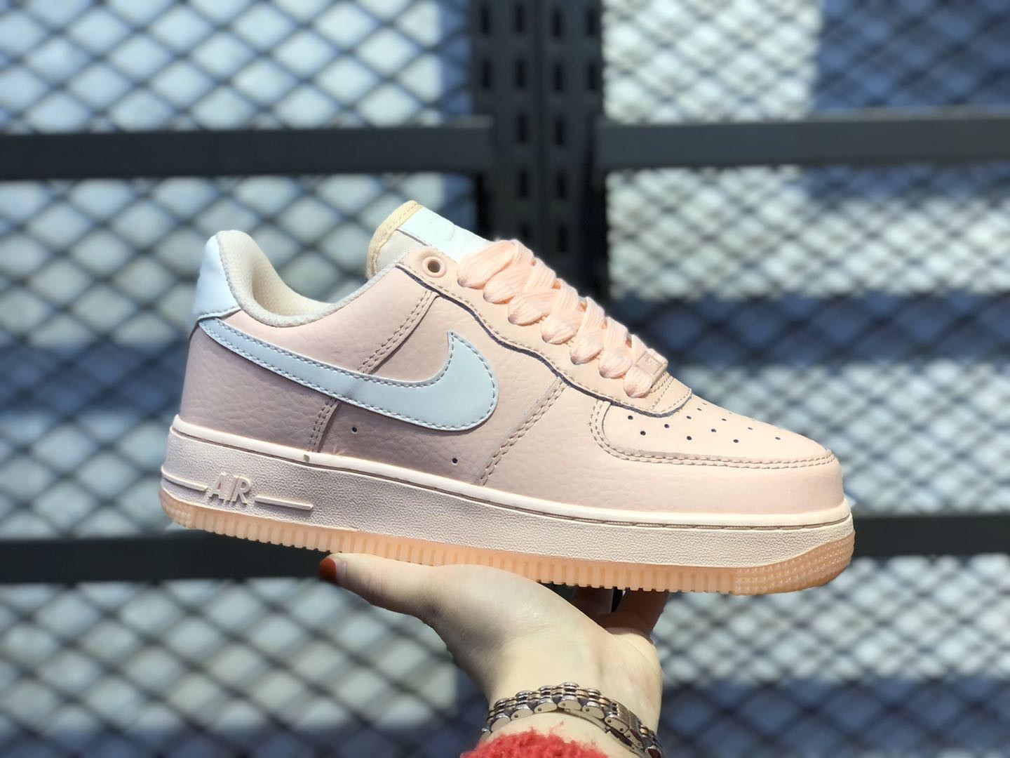 Nike Air Force 1 Low