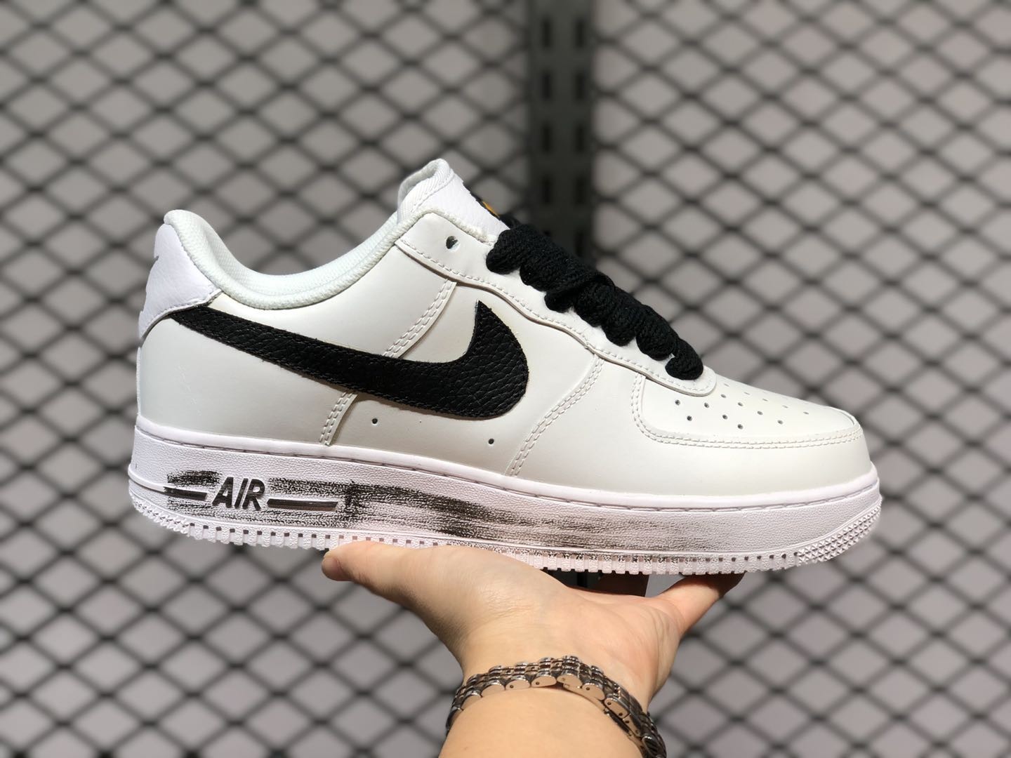 Nike Air Force 1 Low