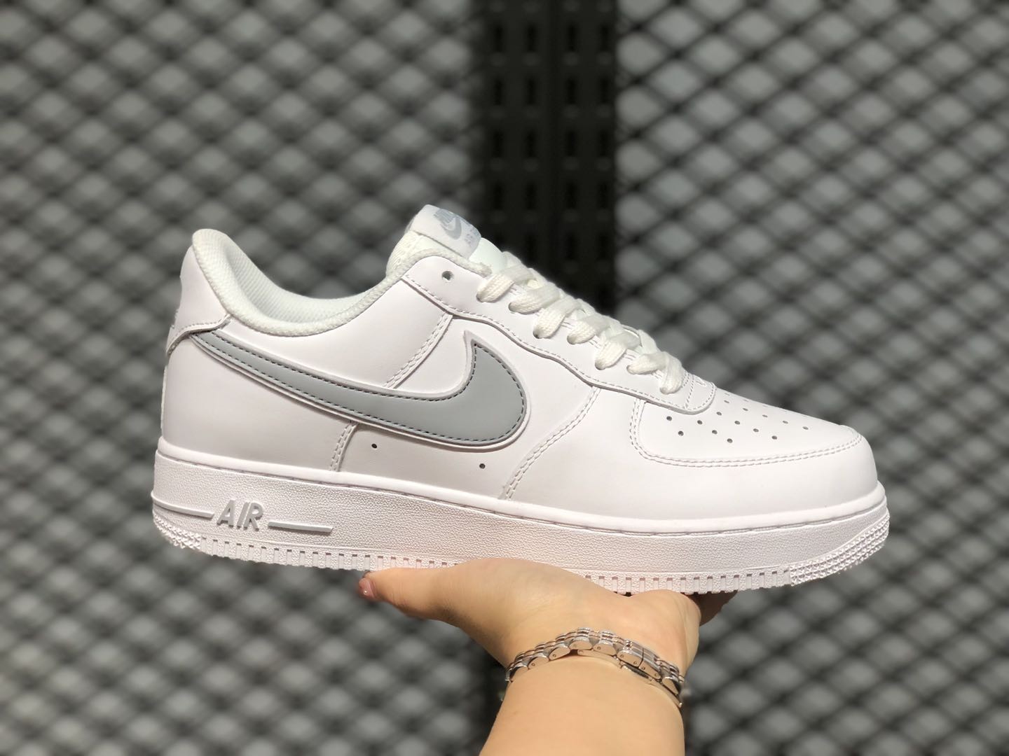 Nike Air Force 1 Low